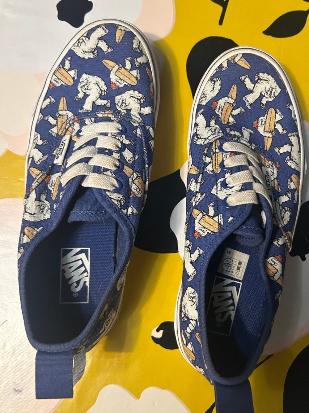 Vans Off The Wall Elastic Yeti Surf Skate Sneakers